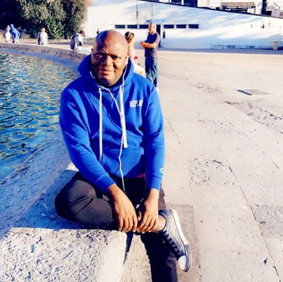 A WEEK AFTER YOUR EARTHLY ENSEPULCHER : A TRIBUTE TO COMMANDER BABATUNDE ADELOWO